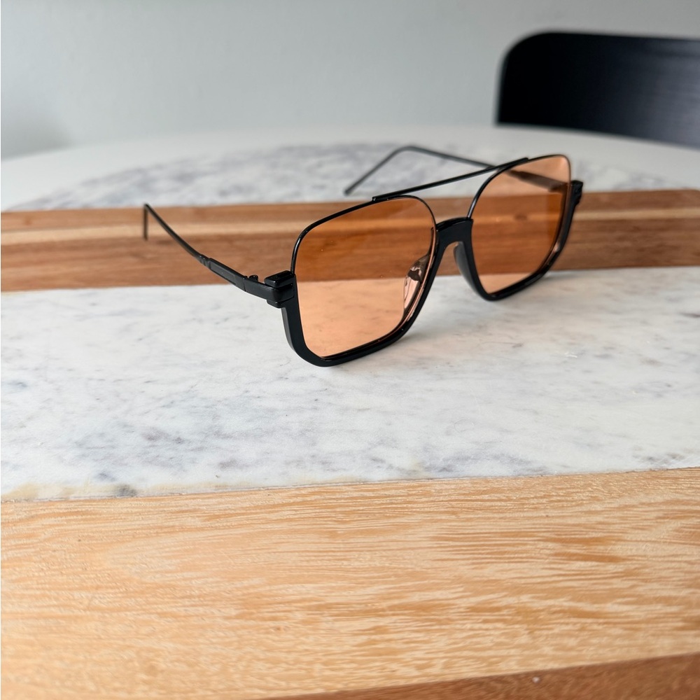 Stylish Black and Brown Sunglasses - Picture 5 of 9